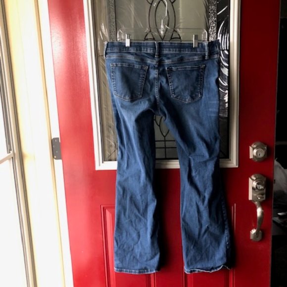 Maternity Jeans - Picture 5 of 5